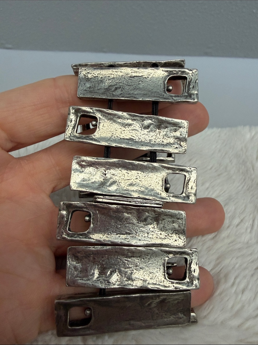 Anne Marie Chagnon | Antiqued Pewter Statement Stretch Bracelet - Picture 4 of 7